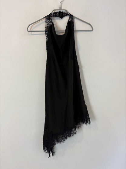 ZARA. Top negro lencero