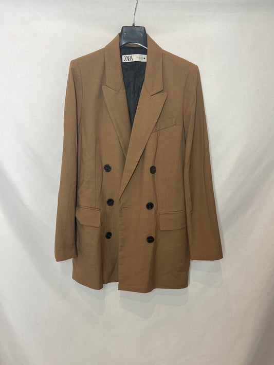 ZARA. Blazer larga marrón T.S