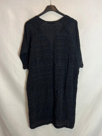 IRO. Black textured dress. Size 40