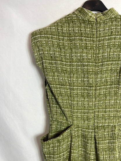 OTRAS. Mono verde jaspeado textura. T M