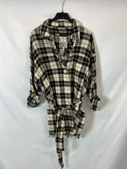 ZARA. Chaqueta cuadros cinturón. T S