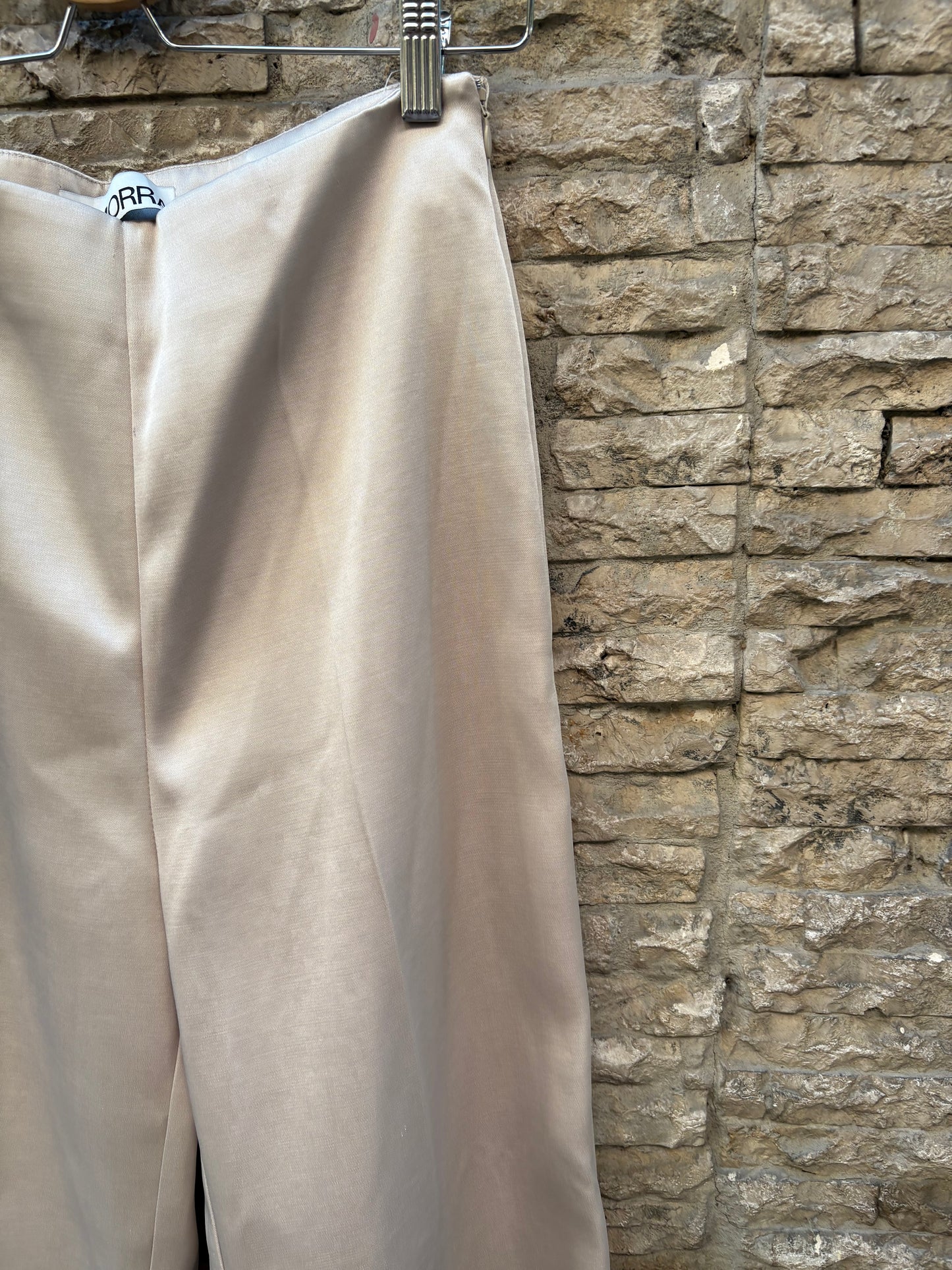 ZARA. Beige flowing blouse. Size M