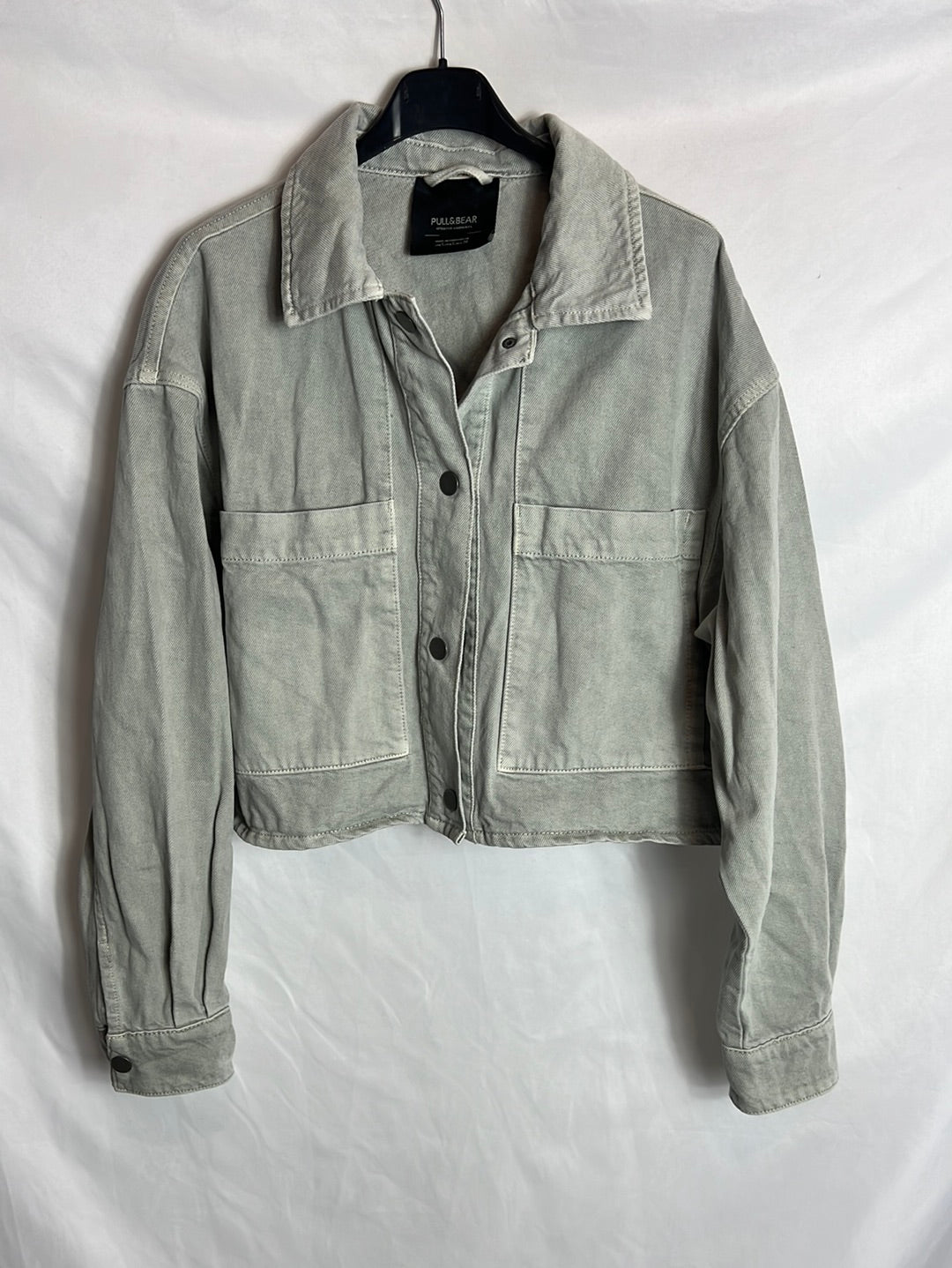 PULL&BEAR. Cazadora denim gris T.s