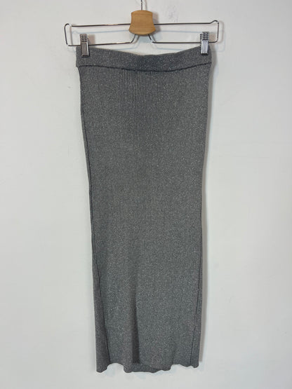 ZARA. Falda midi gris hilos T.s