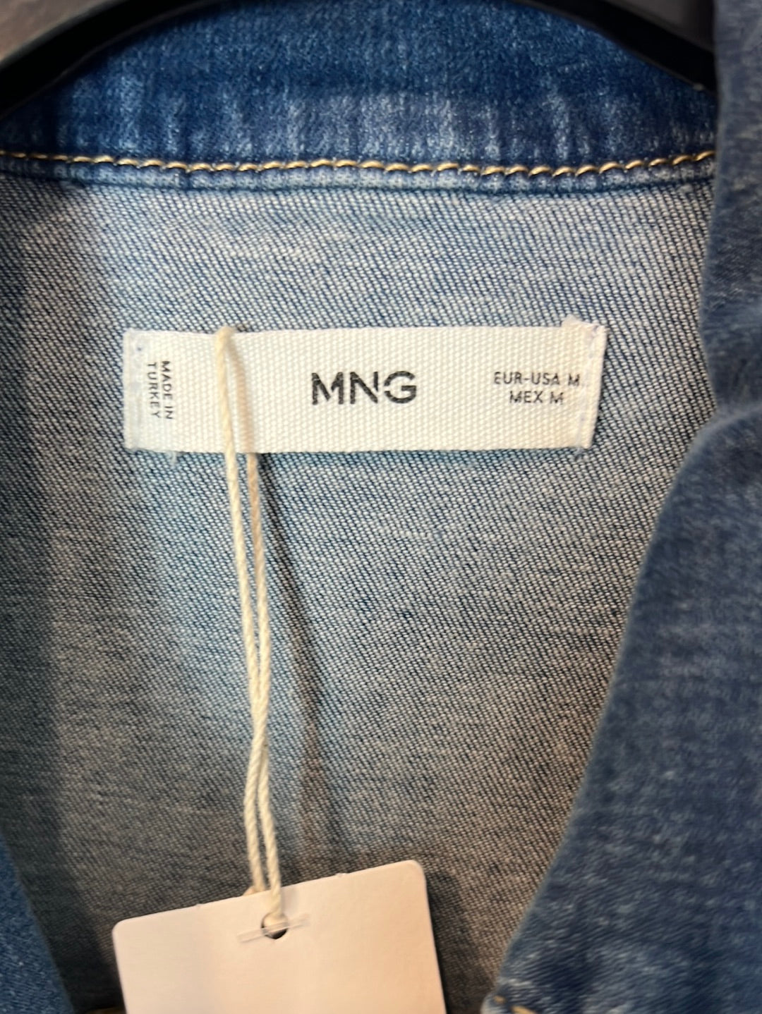 MANGO. Mono denim elástico. T M