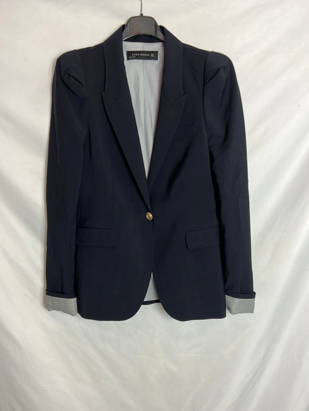 ZARA. Blazer azul botón dorado T.s