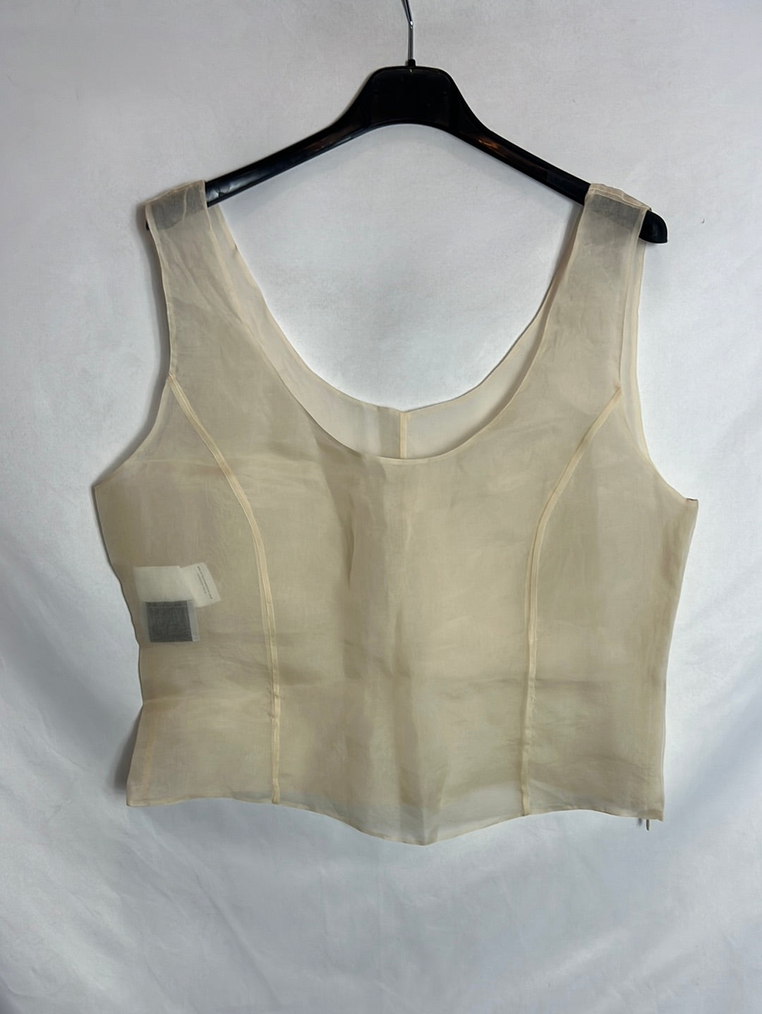 GIANFRANCO FERRÉ. Silk set with sleeve detail. Size 42