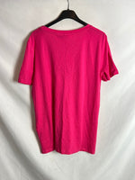 ZARA. Camiseta rosa fucsia. TL
