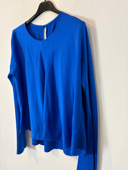 FORTE FORTE. Top seda azul fluido