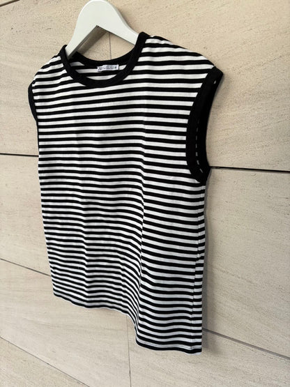 ZARA. Camiseta rayas  sin mangas