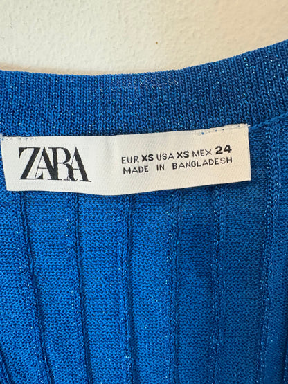 ZARA. Top azul canalé hilos briillo