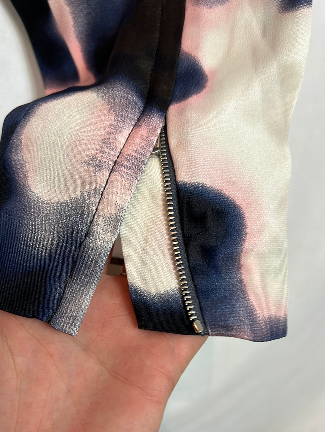 PHILLIP PLEIN. Printed silk trousers. Size 6 (40)