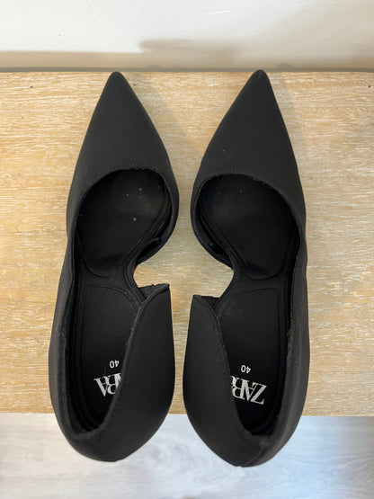 ZARA. Black 40cm openings