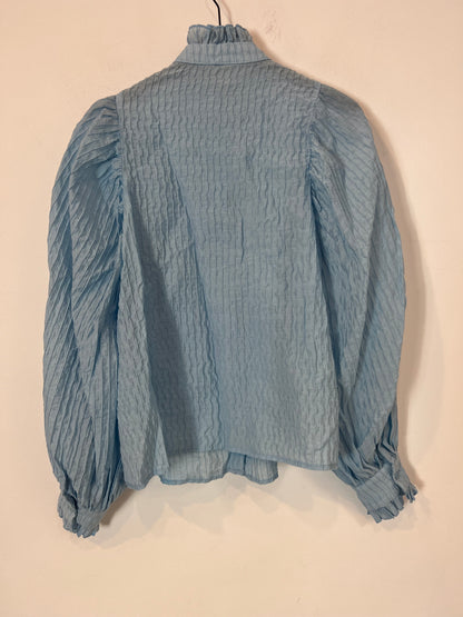 OTHERS. Blue blouse with ruffles Your(S)
