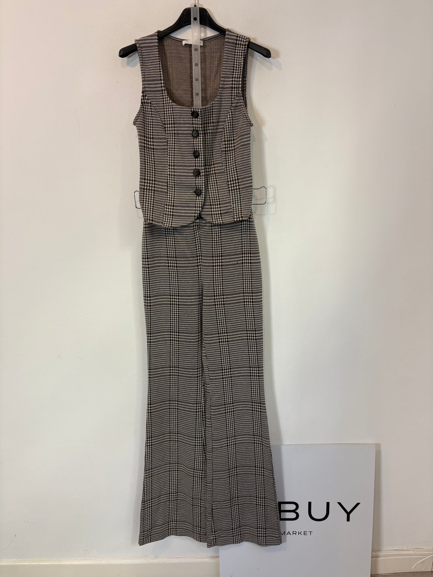 ZARA. Total look punto elástico cuadros