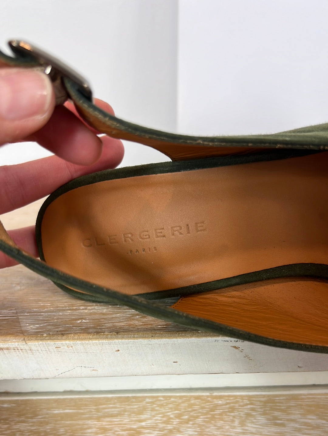 CLERGERIE. Sandalias plataforma verde  T.39