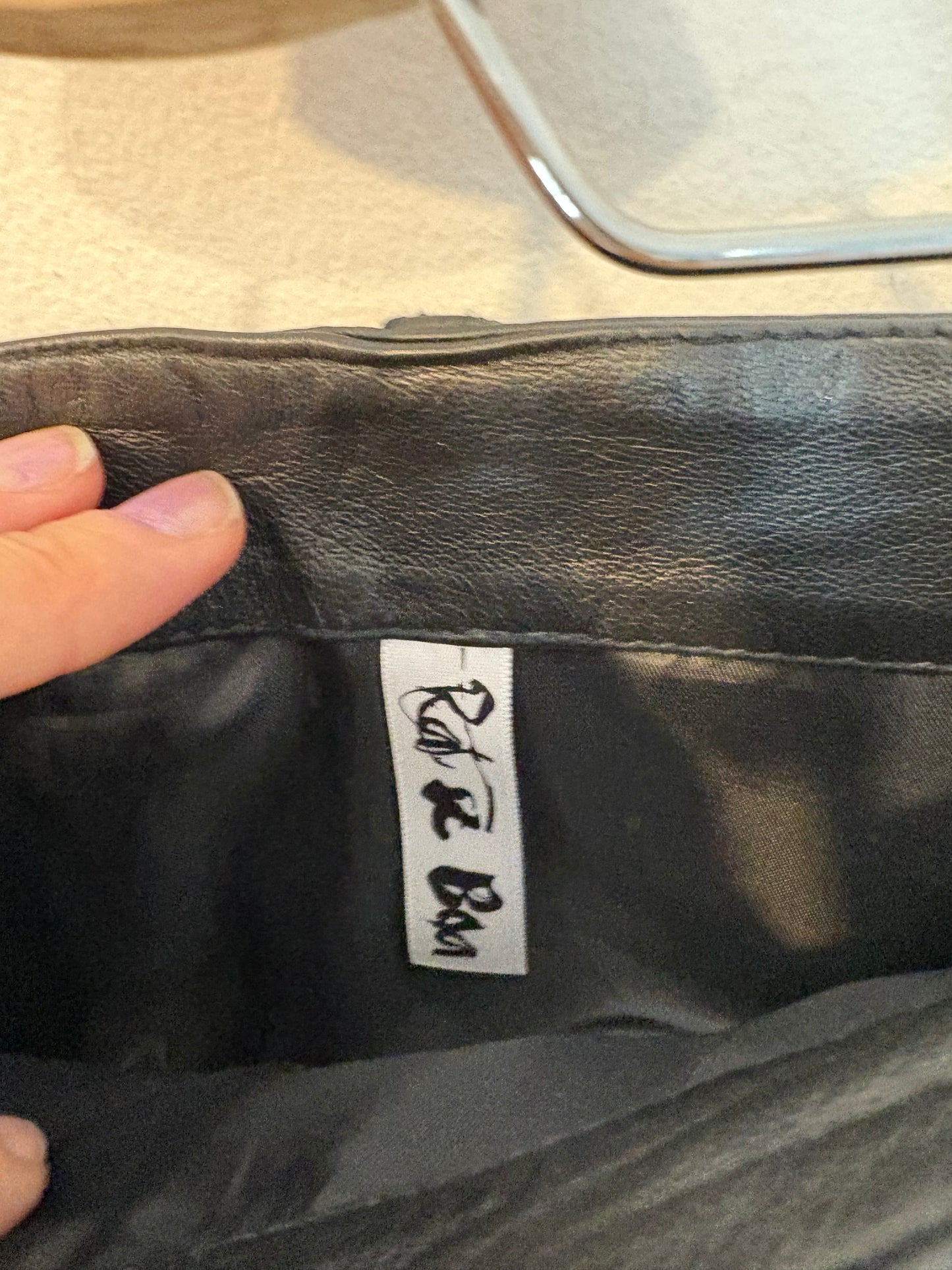 RAT & BOA. Falda corta piel cremallera. T S