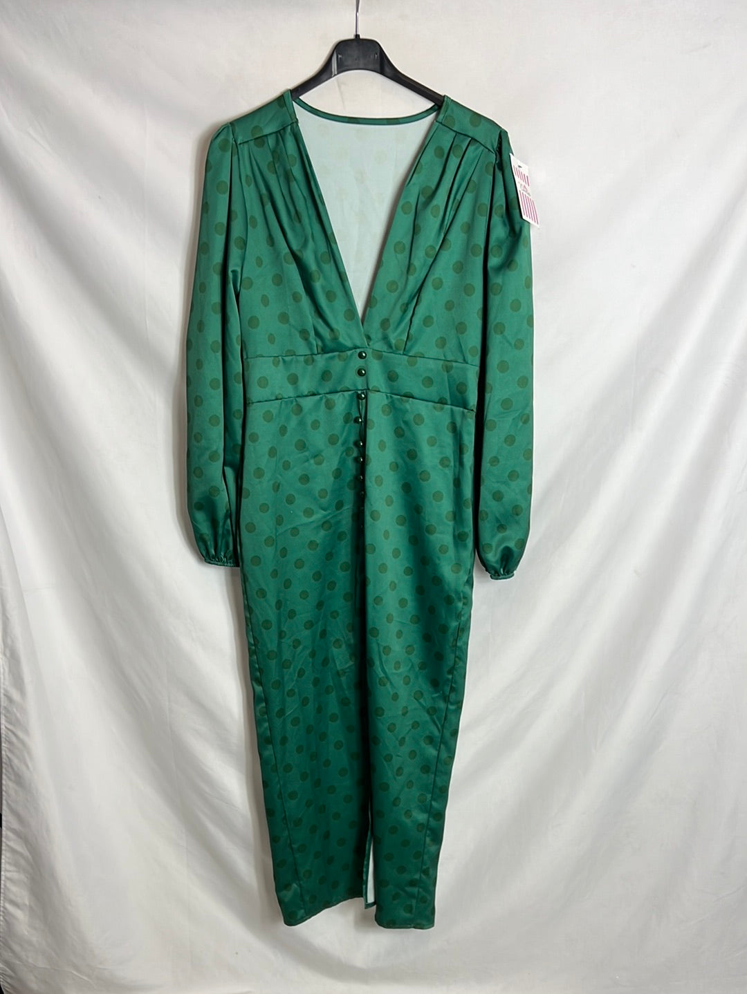 CLARA CASTLE. Vestido midi verde lunares.  T M