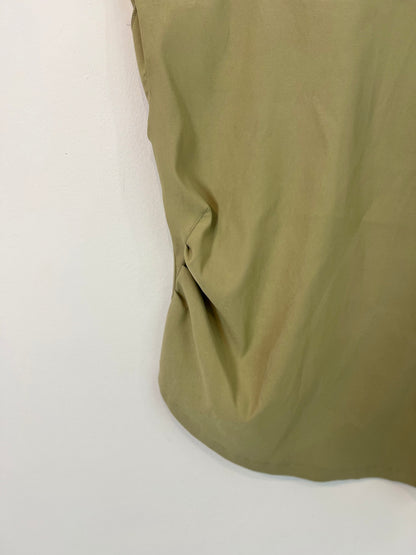 ZARA. Top verde oliva detalle fruncido T.s