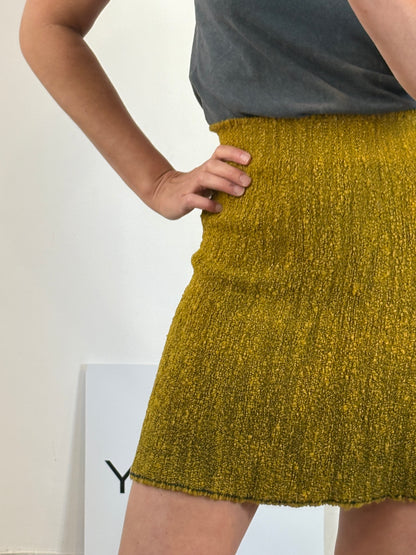 MAROLA. Falda mostaza textura con lanaT. S/M