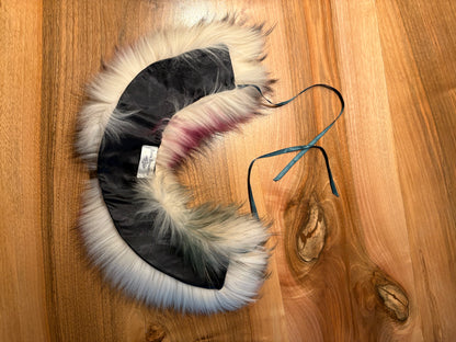 ELENA BENARROCH. Cuello pelo