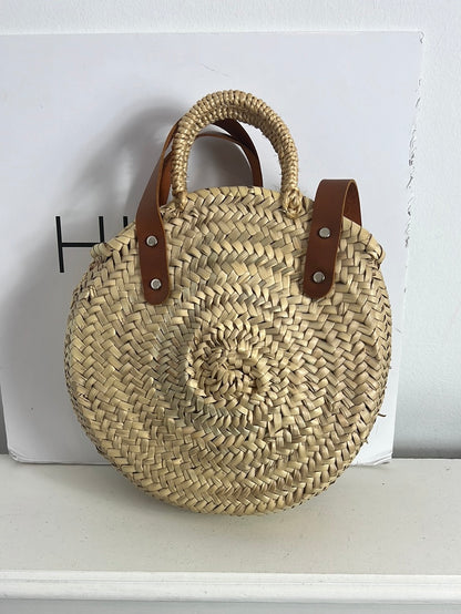 OTRAS. Bolso mimbre incial en piel