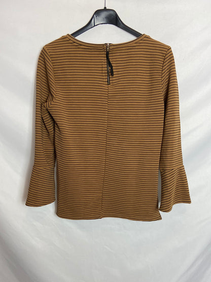 STRADIVARIUS. Top marrón rayas T.S