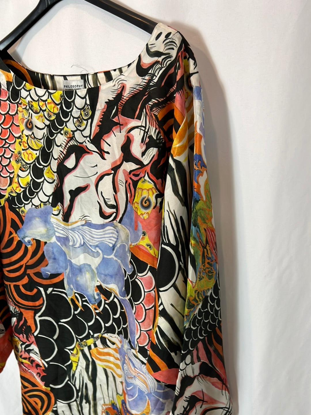 PHILOSOPHY OF ALBERTA FERRETT. Printed silk top/dress. Size 38