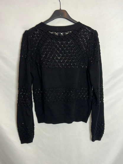 SCALPERS. Jersey negro calado. T S