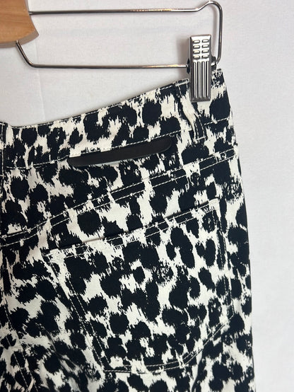 STELLAMcCARTNEY. Black and white denim opening. T38