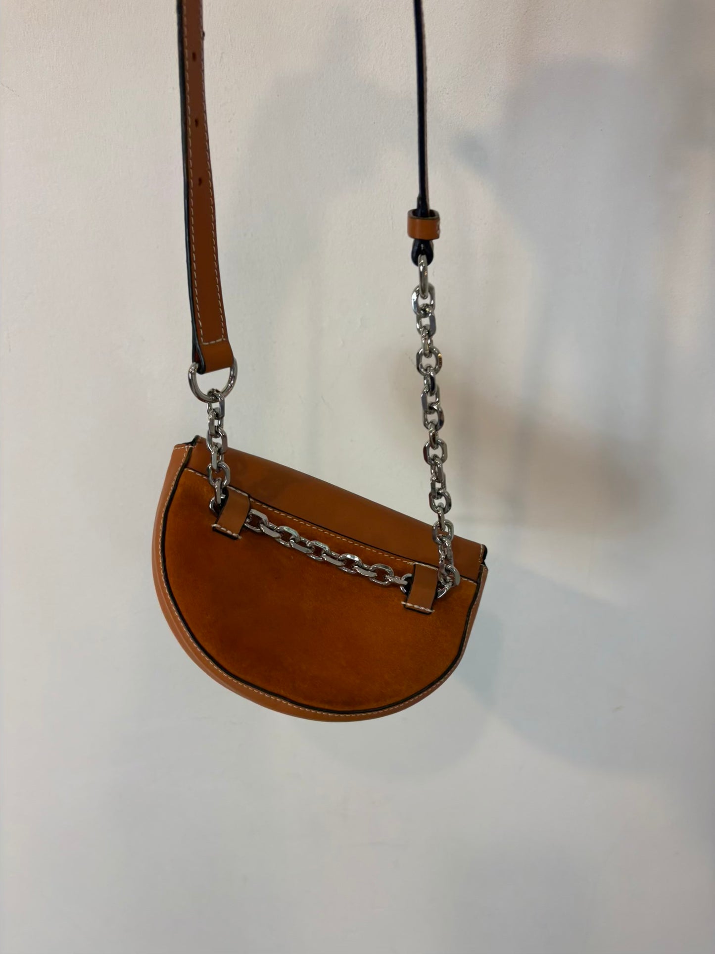 ZARA. Riñonera/ bolso piel camel