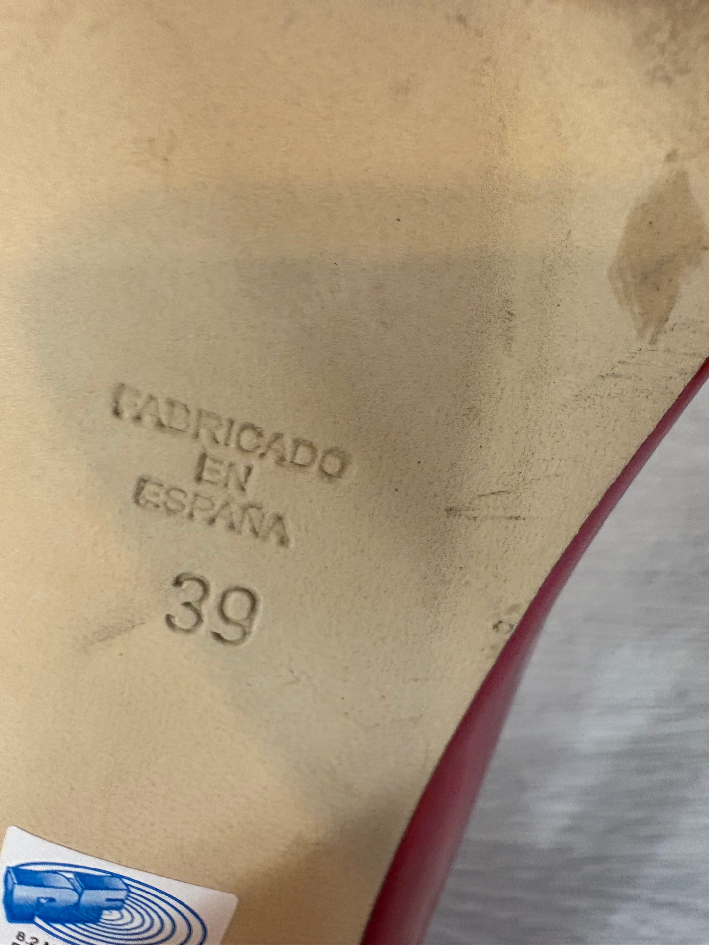 ZARA. Black stretch knit top. TL