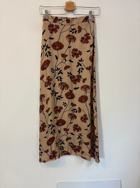 VANÓ STUDIO. Falda midi estampada