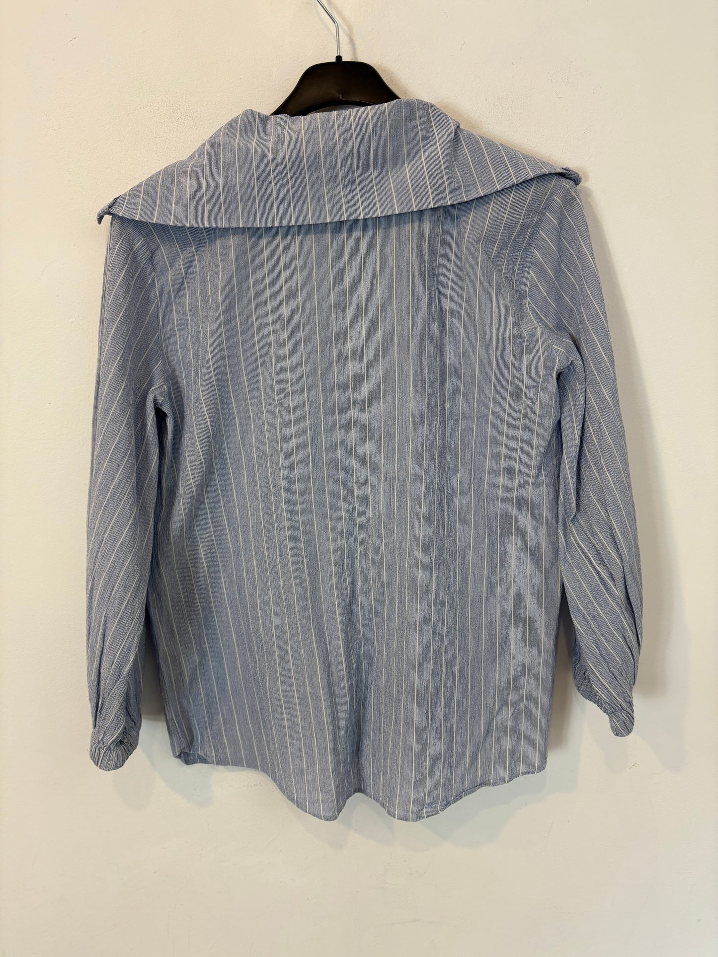 ZARA. Blusa azul rayas algodón