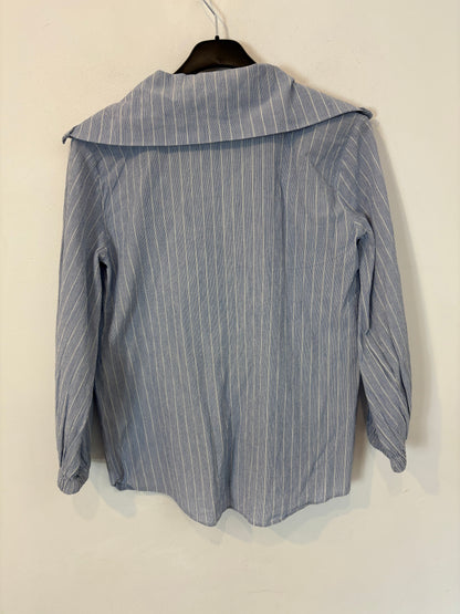 ZARA. Blusa azul rayas algodón