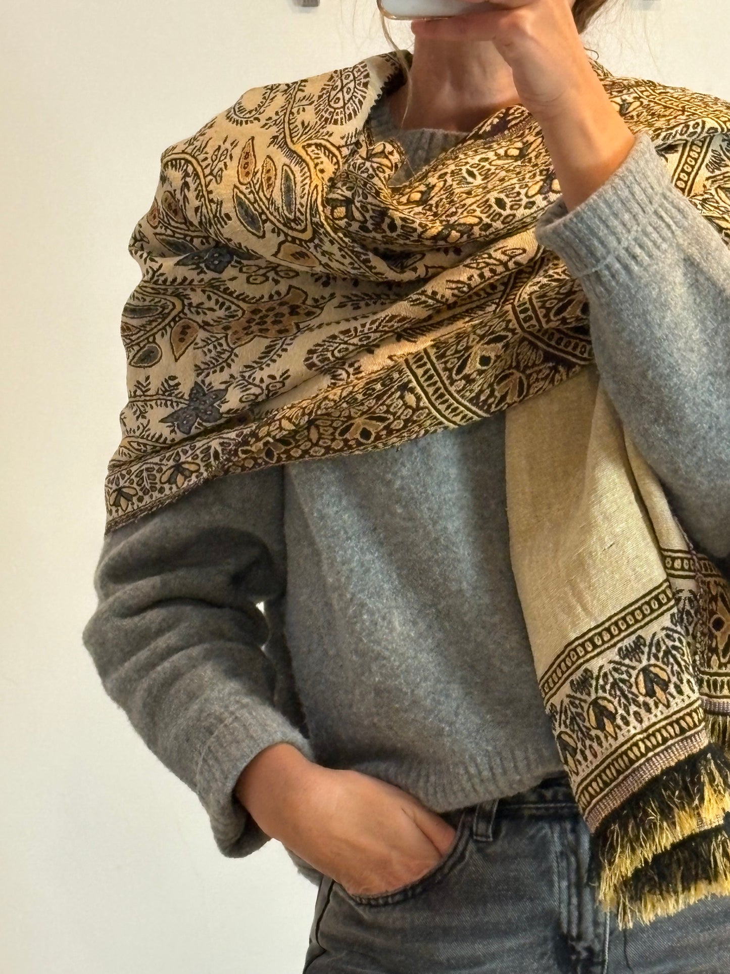 ALGAZALA. Bufanda egipcia bordados