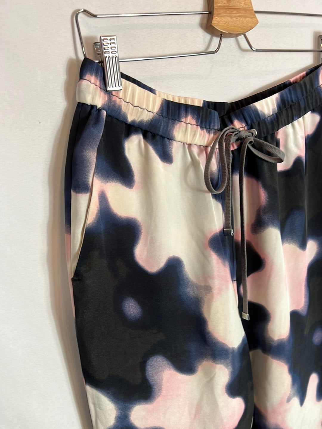 PHILLIP PLEIN. Printed silk trousers. Size 6 (40)