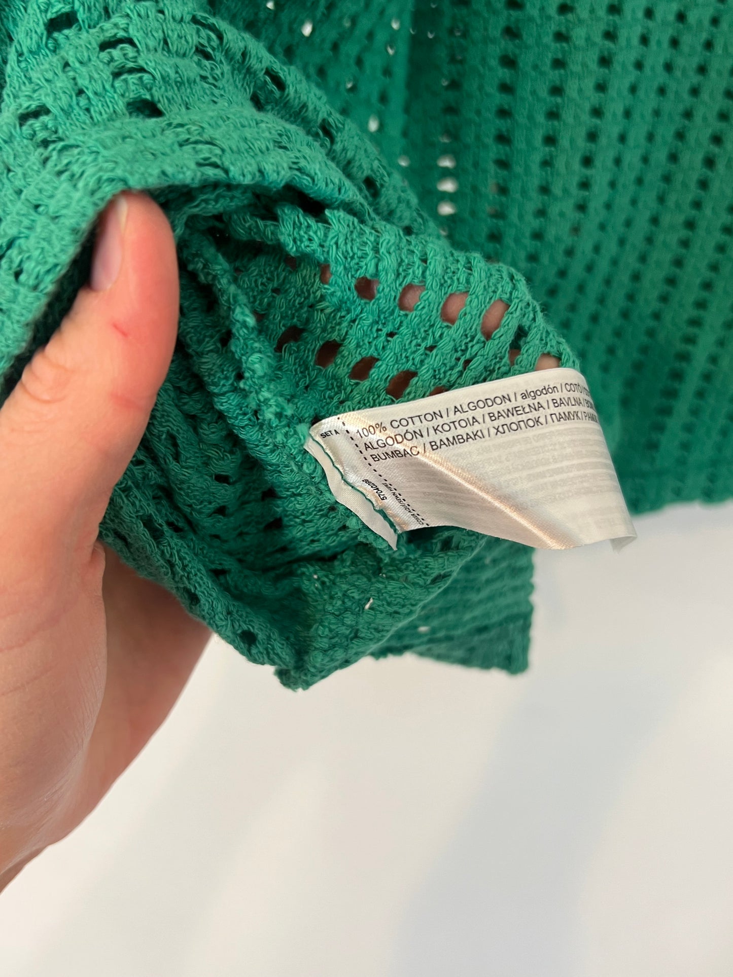 MANGO. Green die-cut set Ts/m