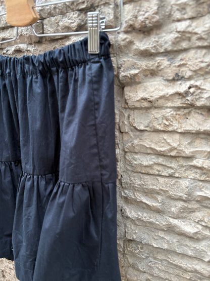 ABERCROMBIE&FITCH. Falda corta volante