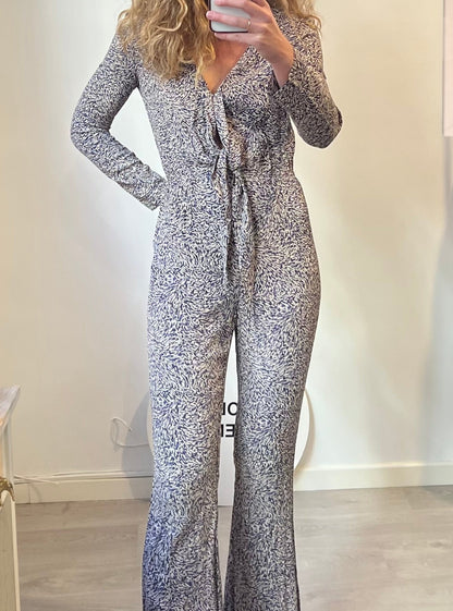 ZARA. Long flowing printed jumpsuit with bow. TS