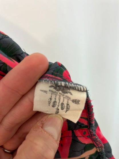 FOLLOW YOUR SOUL. Printed silk tie-dye top. YOUR (S/M)