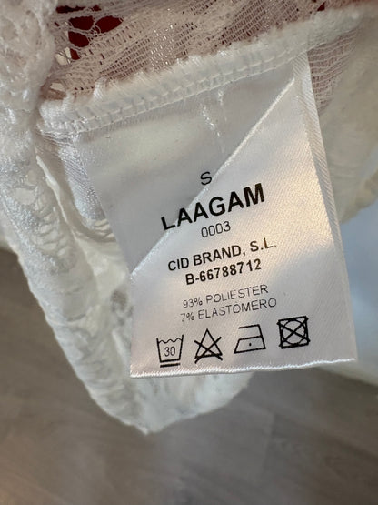 LAAGAM. Long white lace dress Ts
