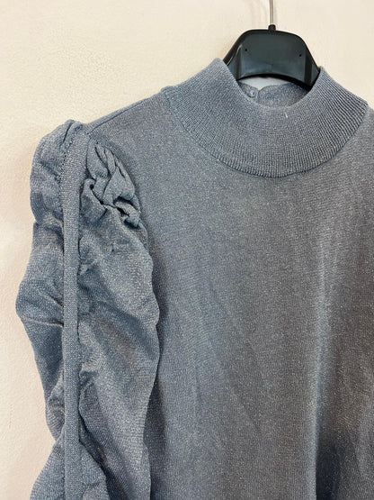 HIGH SPIRITS. Jersey fino azul detalle mangas