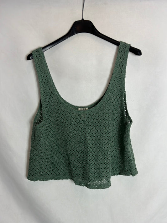 FOREVER 21. Openwork green top. T.S.