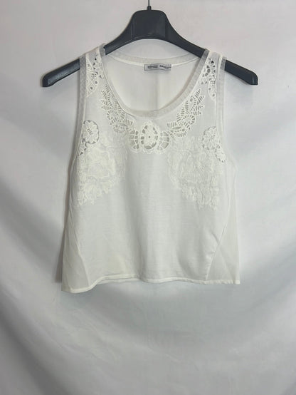 ZARA. White embroidered top. TS