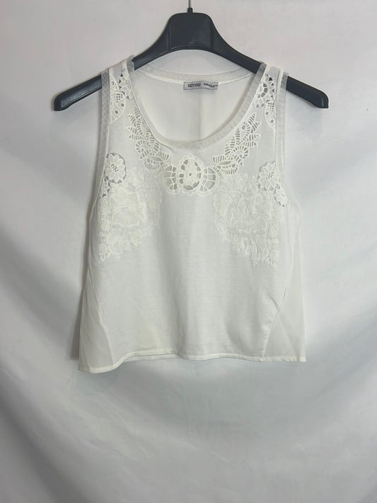 ZARA. White embroidered top. TS