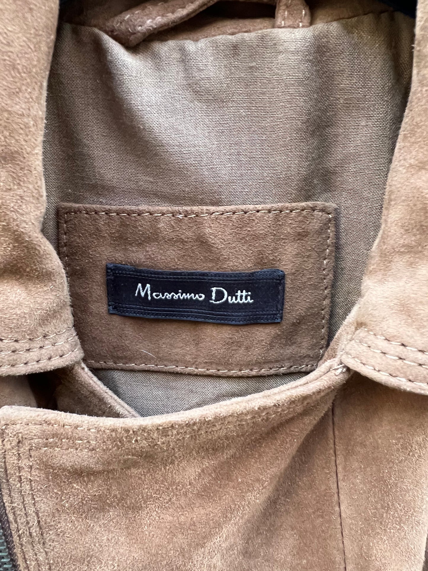 MASSIMO DUTTI. Zippered leather vest. TM