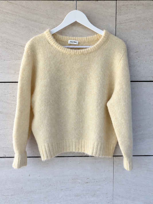 AMERICAN VINTAGE. Jersey amarillo pastel alpaca