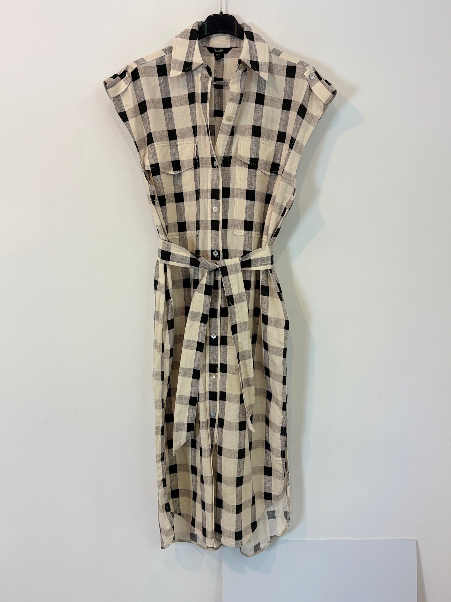 MASSIMO DUTTI. Linen shirt dress. T 34