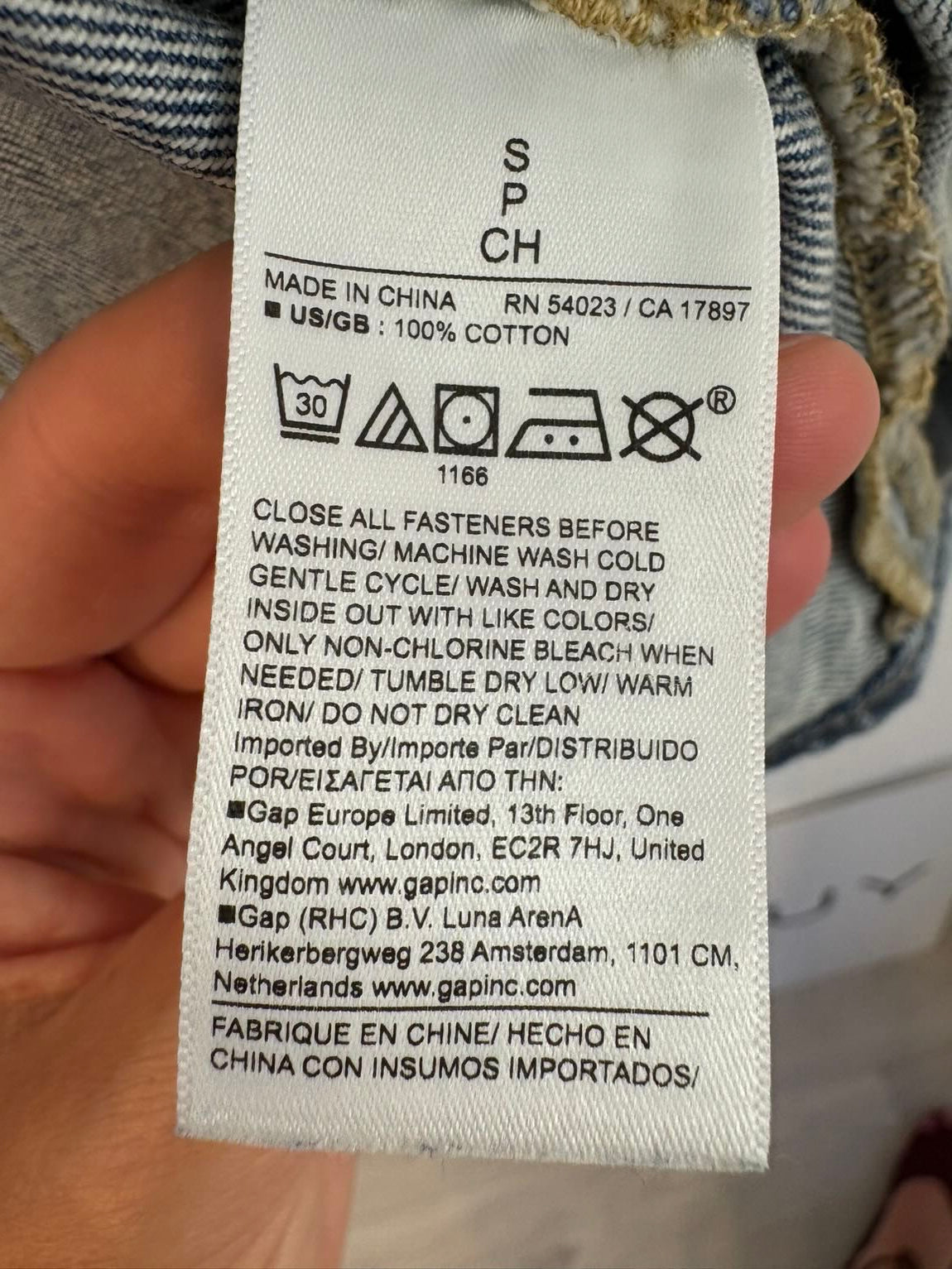 BANANA REPUBLIC. Cazadora denim bolsillos